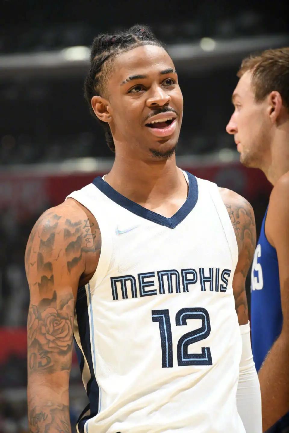 欧文nike莫兰特,欧文更新个人logo耐克