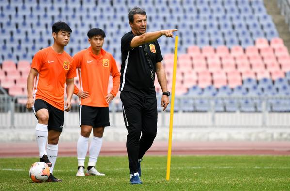 居第3，紧追2大豪门！国安弃帅执教卓尔涅槃重生？他应感谢李铁