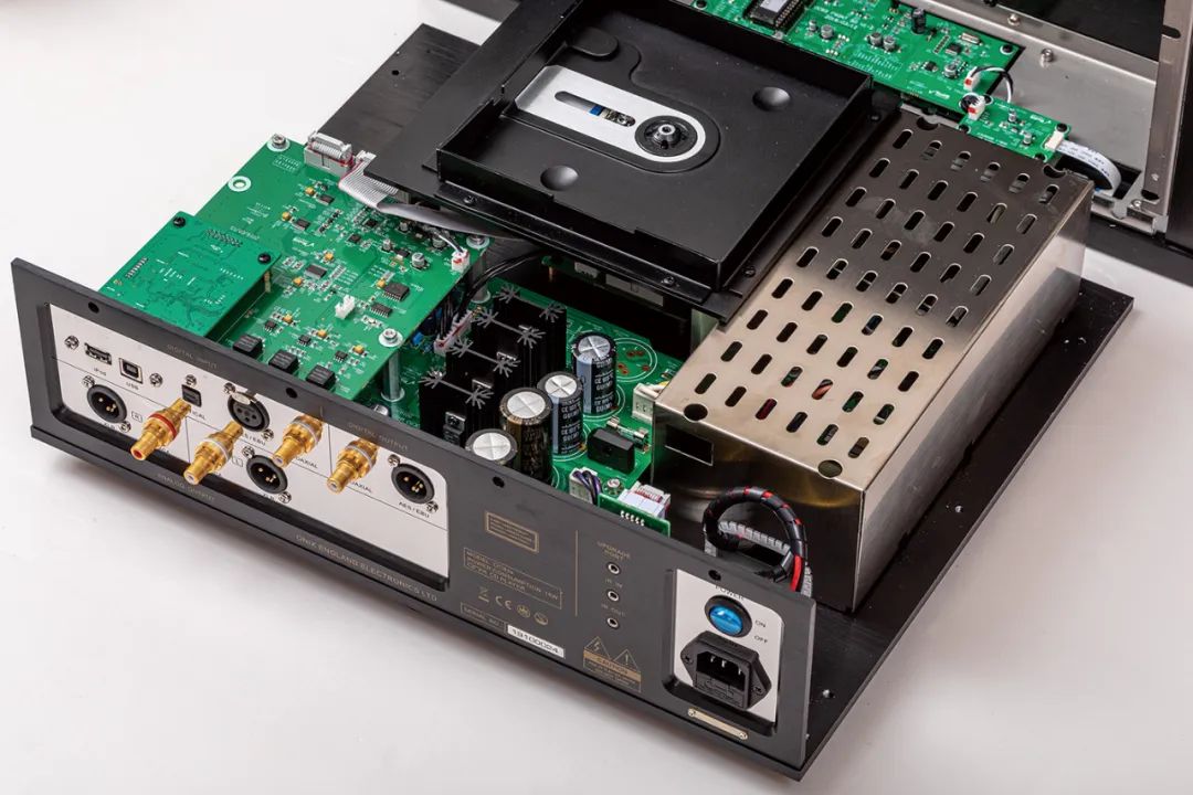 onix欧尼士cd机,onix欧尼士mystic解码耳放一体机