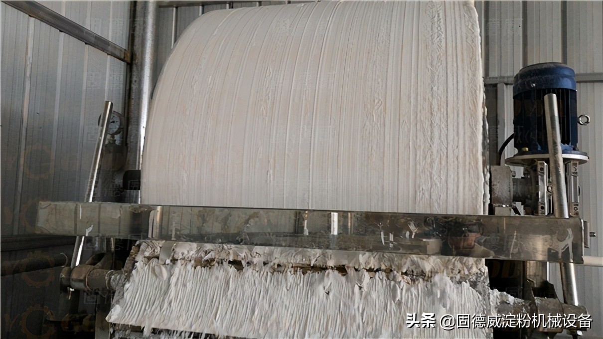 全自动红薯淀粉加工全过程,红薯淀粉加工机器设备工作全过程