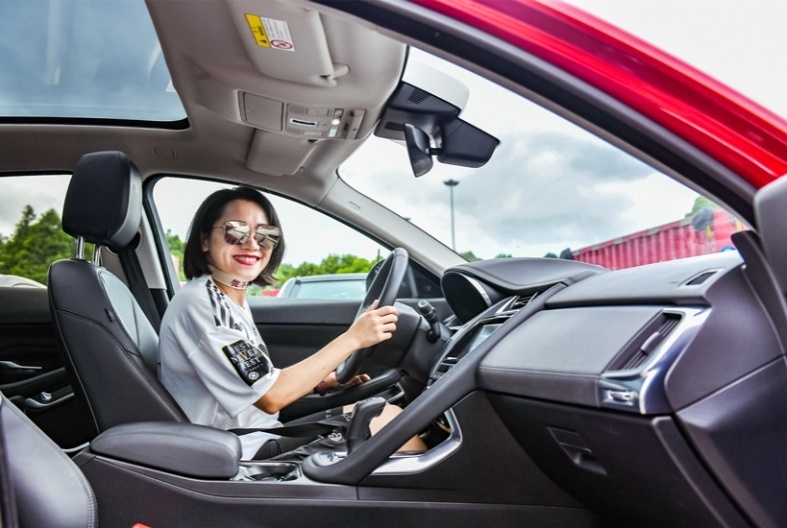 轻松驾驭征服全地形,无畏驰骋全地形