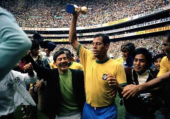 桑托斯有哪些知名球员,桑托斯俱乐部主力猛将