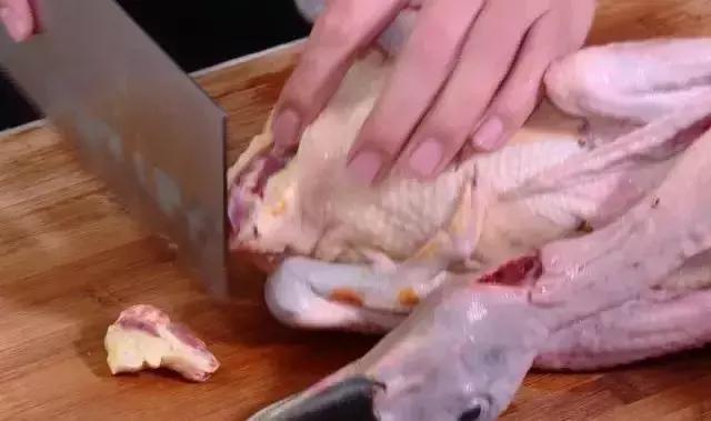 炖老鸭汤加一物清爽不腻又滋补,老鸭汤夏天炖什么最好吃