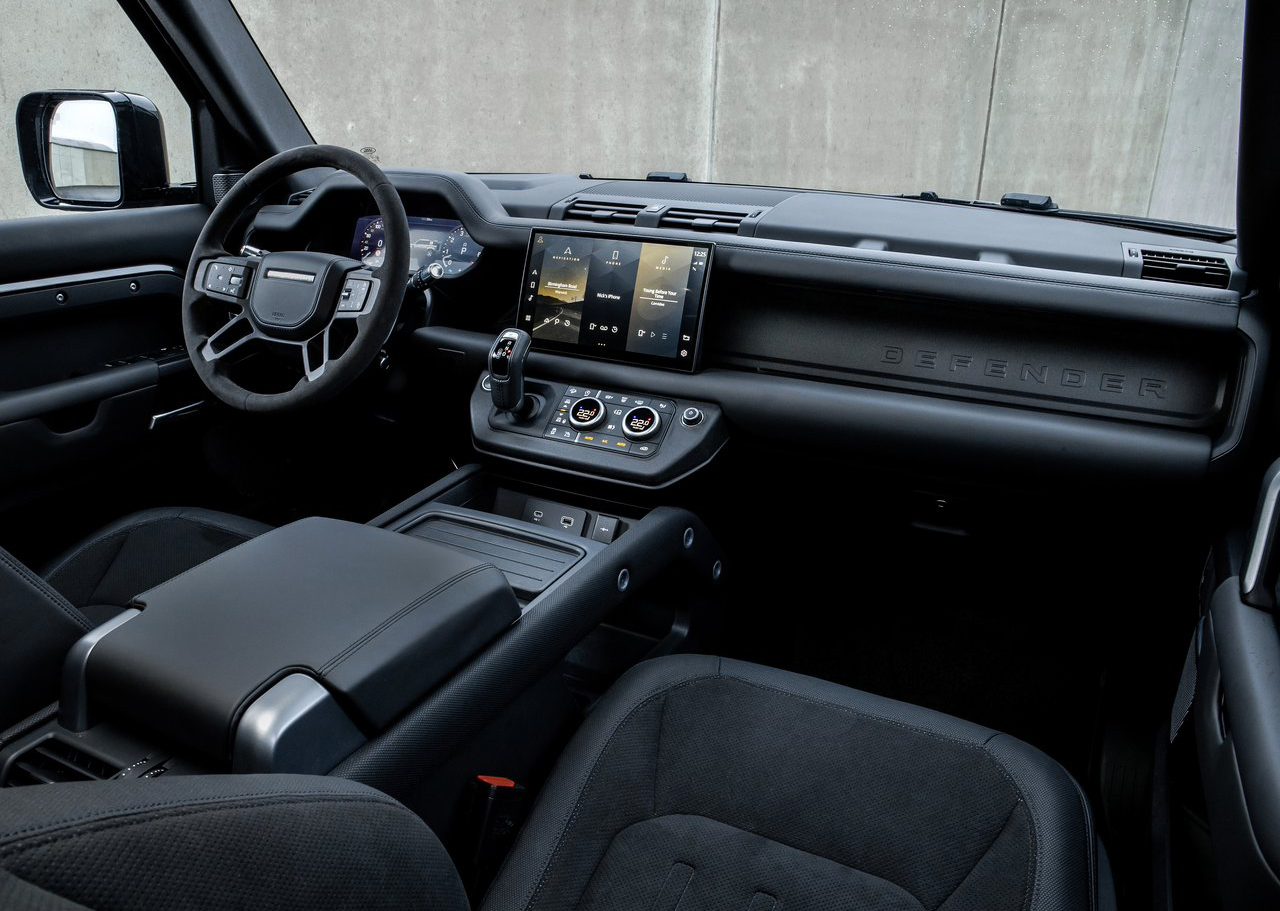 路虎养车成本大全,路虎卫士一年保养成本