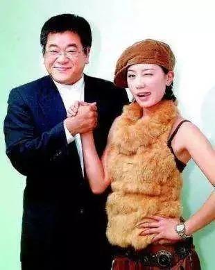 至尊红颜贾静雯在线观看,至尊红颜贾静雯回眸