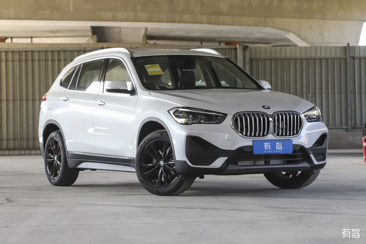 新款宝马x1三缸车主真实感受,2013款宝马x1四缸2.0t值得买吗