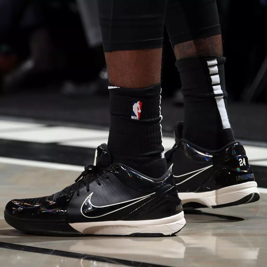 杜兰特最新上脚配色 (杜兰特上脚kd14欧文配色)