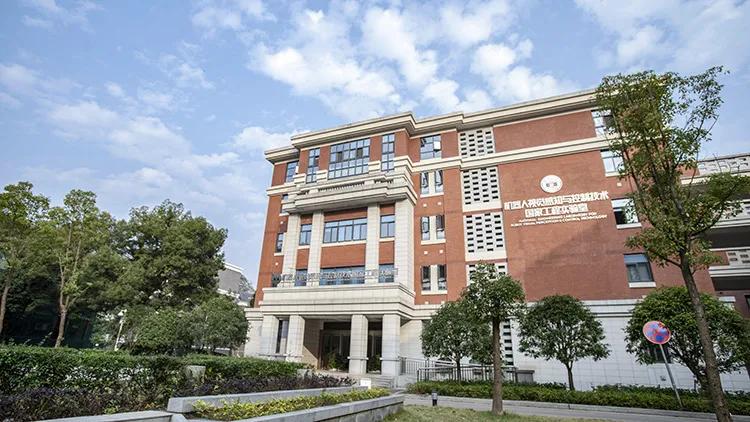 湖南大学，百年电气为什么行