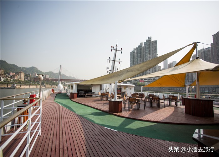 长江三峡游轮大全,长江三峡中的游轮