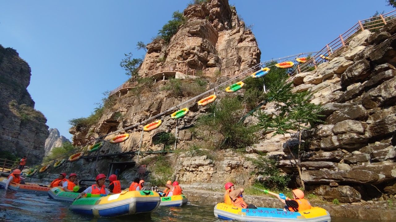 乐谷银滩峡谷漂流整段录播,乐谷银滩漂流最新视频