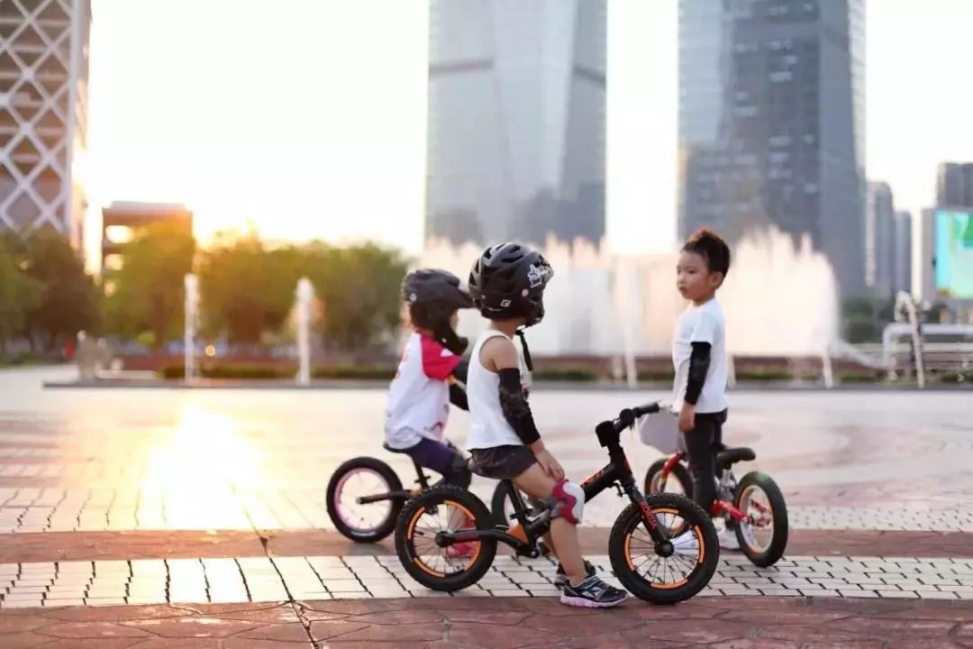 儿童平衡车赚钱吗,平衡车孩子买有什么好处