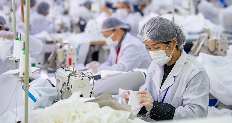 波司登高德康从小裁缝到服装大佬,波司登创始人创业史