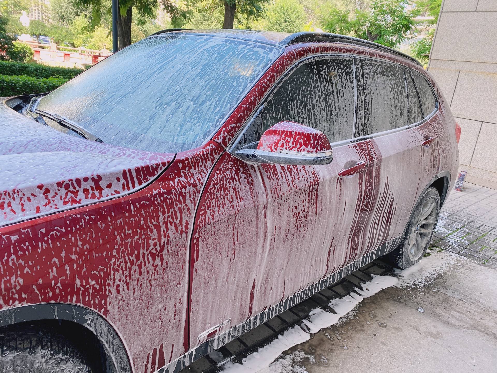 绿田洗车机自己洗车视频,绿田洗车机洗车流程