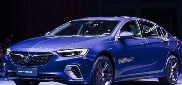 别克君威gs矩阵式大灯夜晚效果,别克君威gs是高配吗