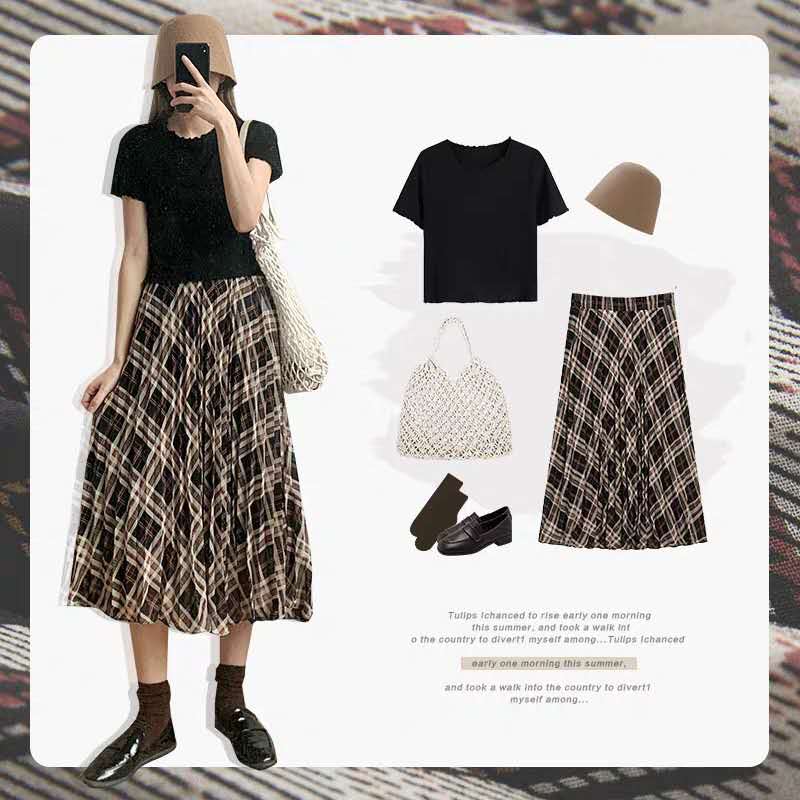 灰色格子西装怎样搭配不显老气,西装格子连衣裙怎么穿不显老气