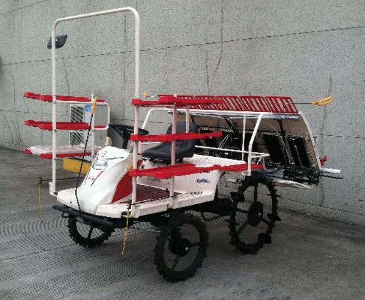 国内久保田拖拉机销量排行榜,插秧机行业优势