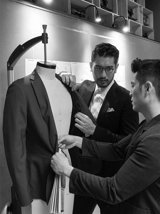 高以翔卢毅西装品牌,高以翔西装品牌上海地址