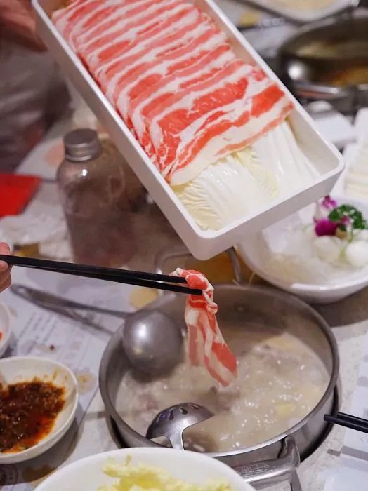 深圳适合自己一个人吃的火锅,深圳好吃的自助餐厅推荐