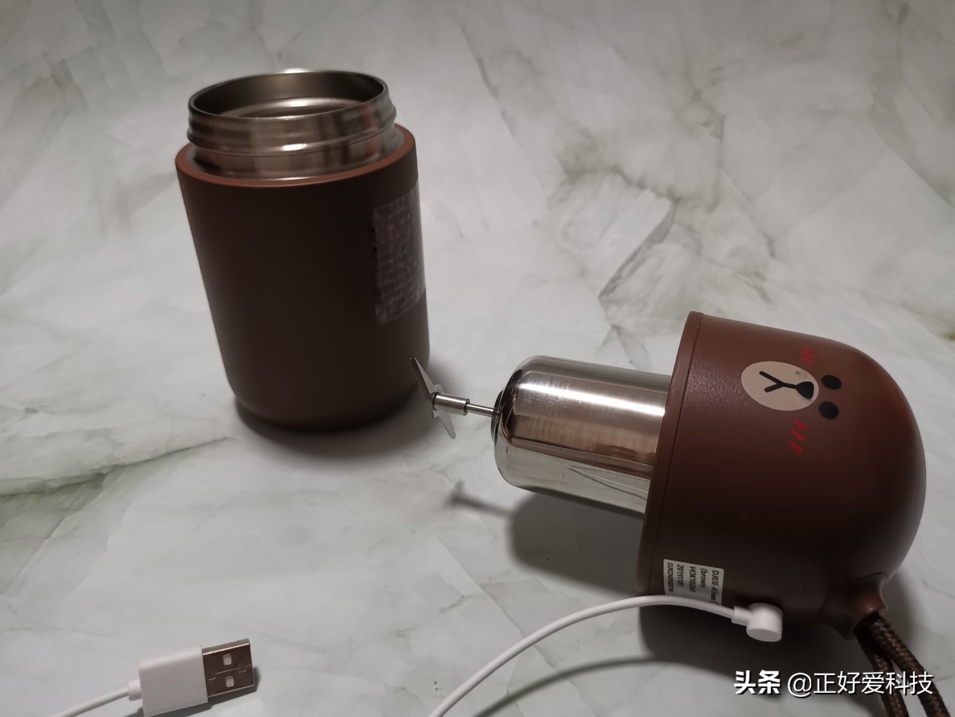 口袋养生，把你捧在手心里，东菱轻食杯VS九阳魔法豆迷你豆浆机