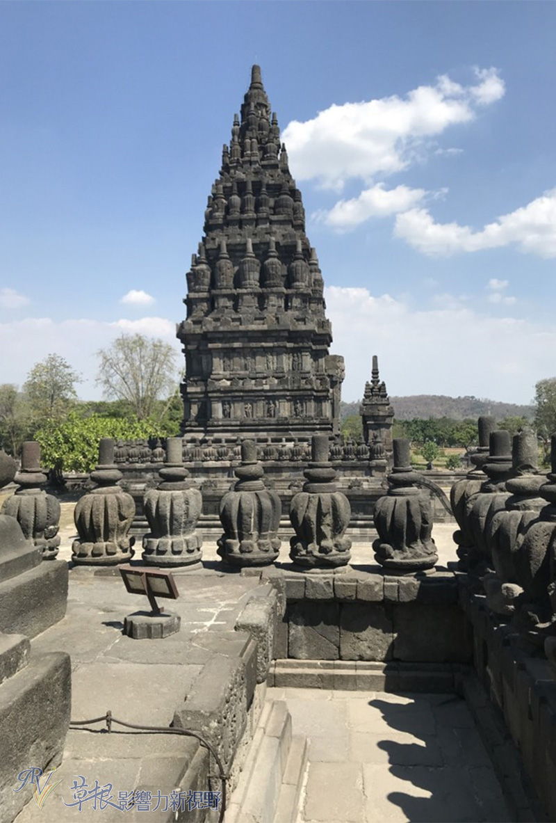 爪哇惊奇,三九日惹普兰巴南寺庙群,二