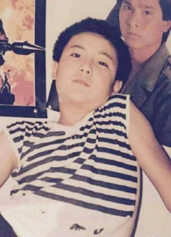 沈腾小时候最新视频,沈腾小时候照片