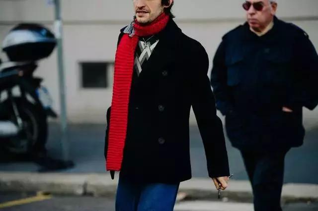 24、36、48、60岁的男士看过来,本命年怎么把红色穿好看!