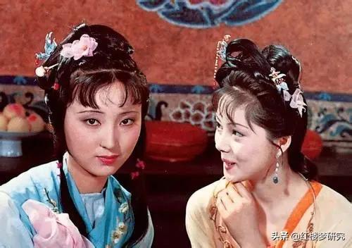 那一夕风雨，已有离别意