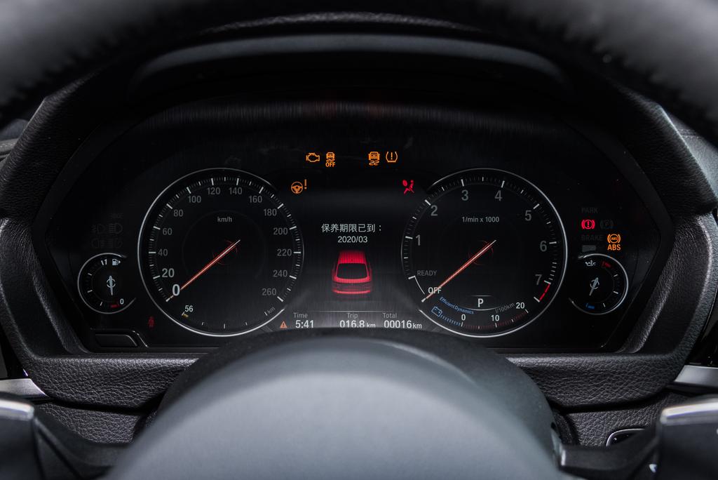 宝马3系gt真实油耗,17款宝马3系gt百公里加速