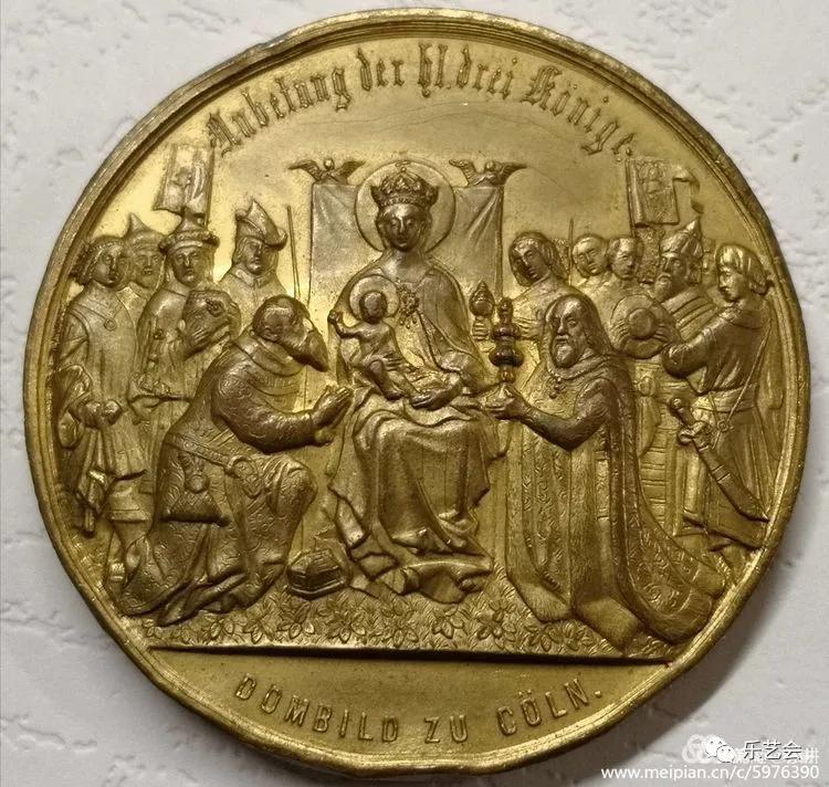 泉耕：教堂建筑金属章