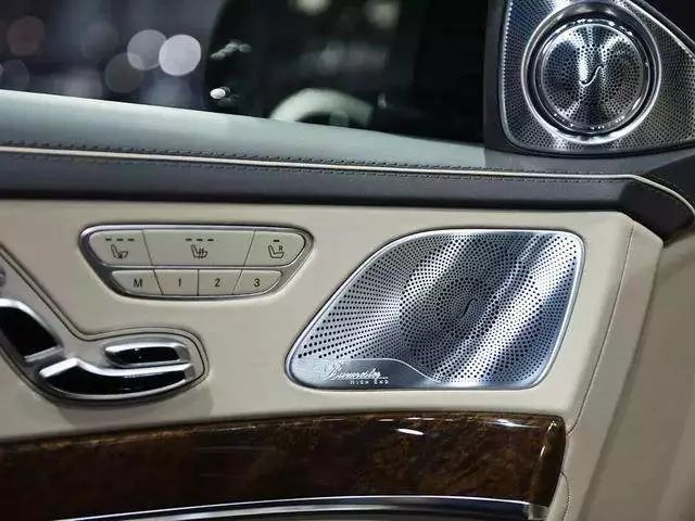 深冬车辆保暖指南,女司机保暖