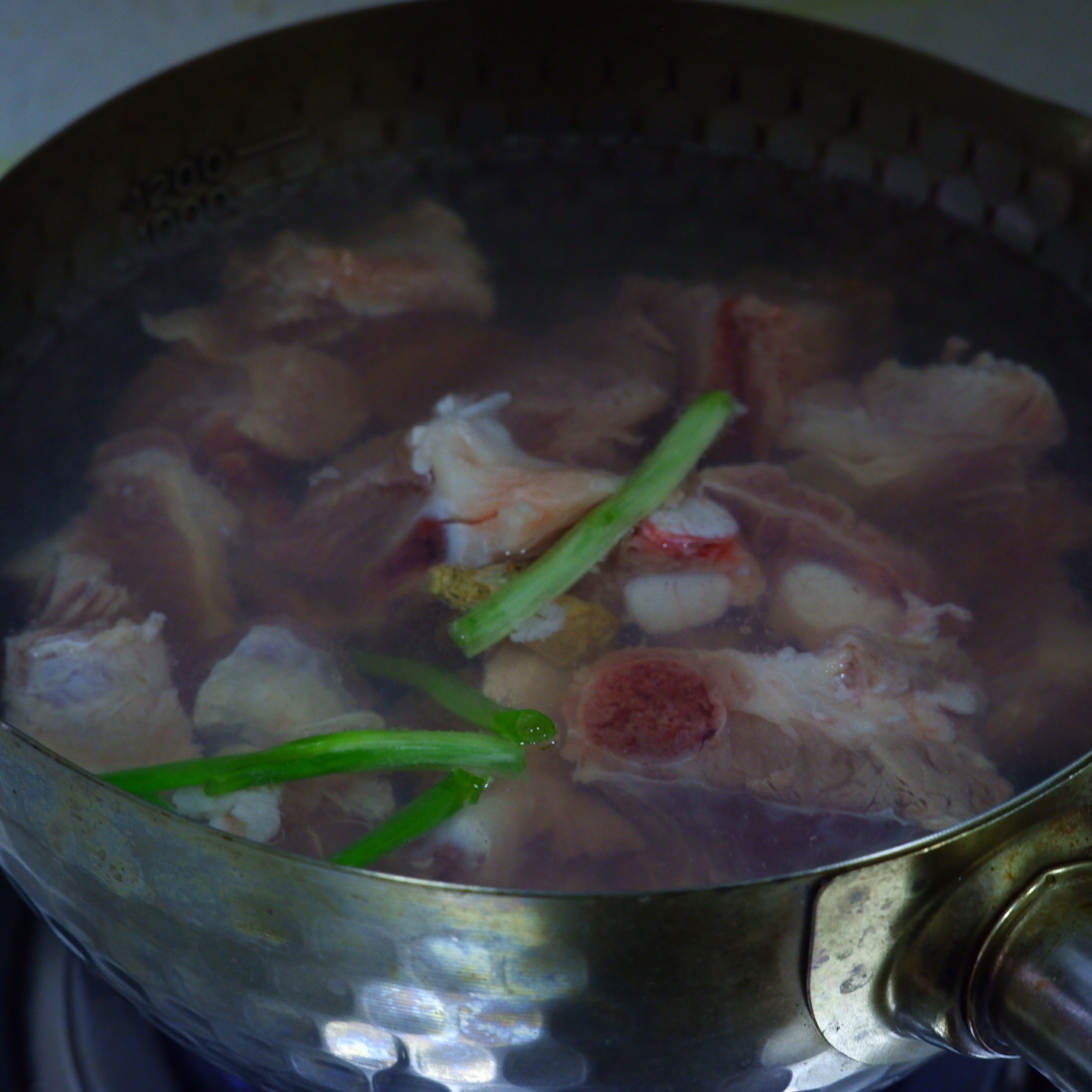 糖醋排骨怎么做拉丝,怎么做超级软糯的糖醋排骨