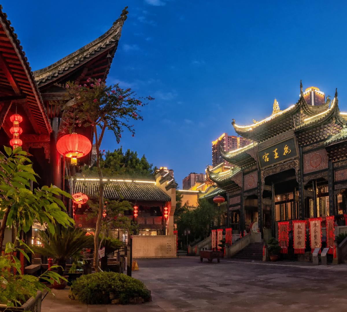 重庆的夜美得令人心碎照片,重庆的夜晚多么梦幻让人陶醉