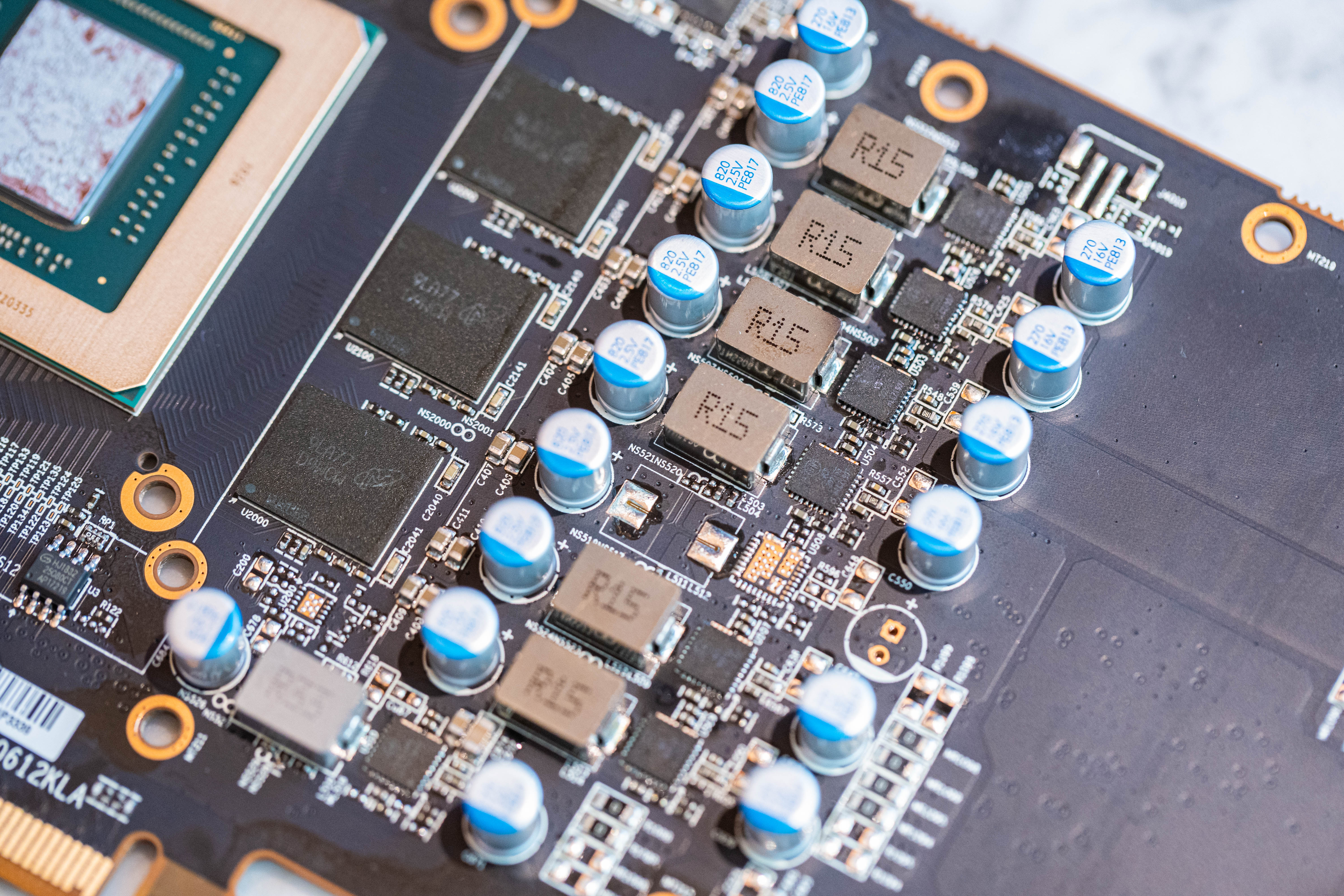 讯景rx5700战狼版相当于什么显卡,讯景rx580黑狼版相当于什么显卡