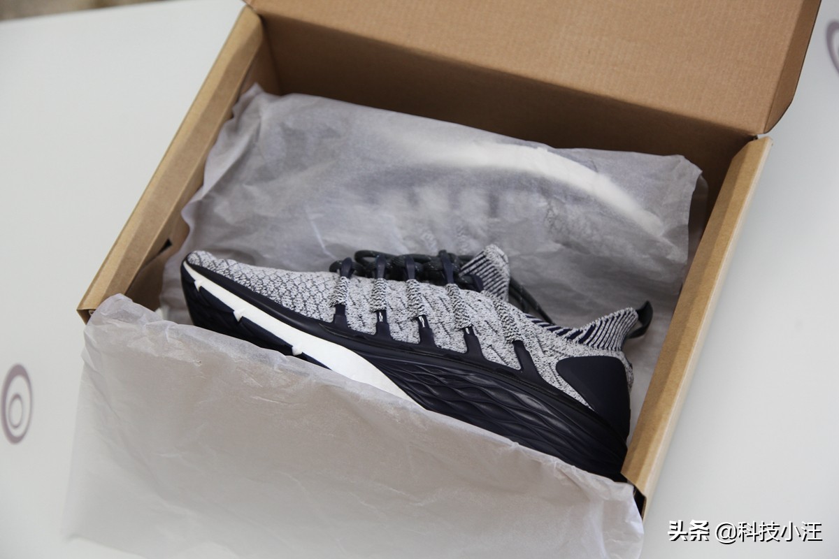 米家跑步鞋3代性能,米家3代运动鞋