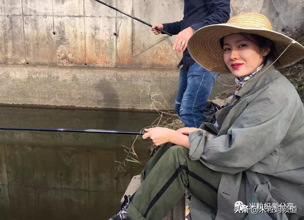 别被孙艺珍骗了，她才不是什么小白兔