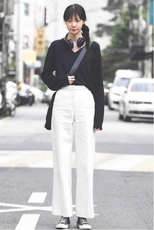 韩国女生爱穿什么裤子,韩国女生为什么喜欢穿裙子