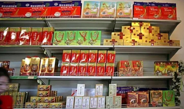 中国游客在朝鲜购物,朝鲜购物中国人必买