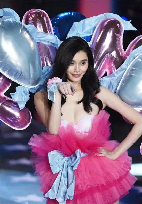 香港超模奚梦瑶,赌王媳妇奚梦瑶完整版