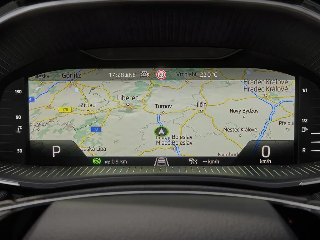 15年晶锐和polo哪个更值得入手手动,飞度雨燕晶锐polo哪款好