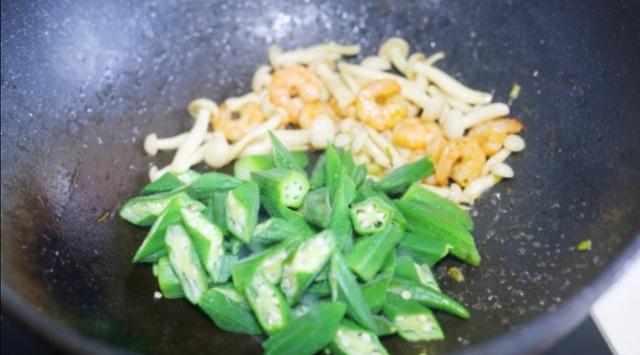 秋葵酿虾仁味型,秋葵炒虾仁做法