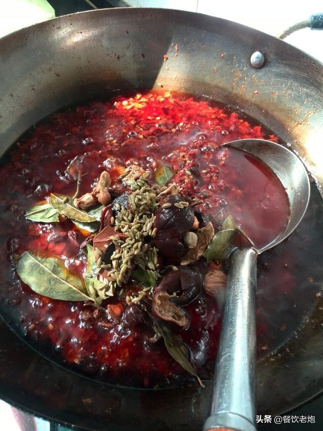 冷锅鱼火锅底料配方和炒制过程,海底捞火锅底料配方及制作过程