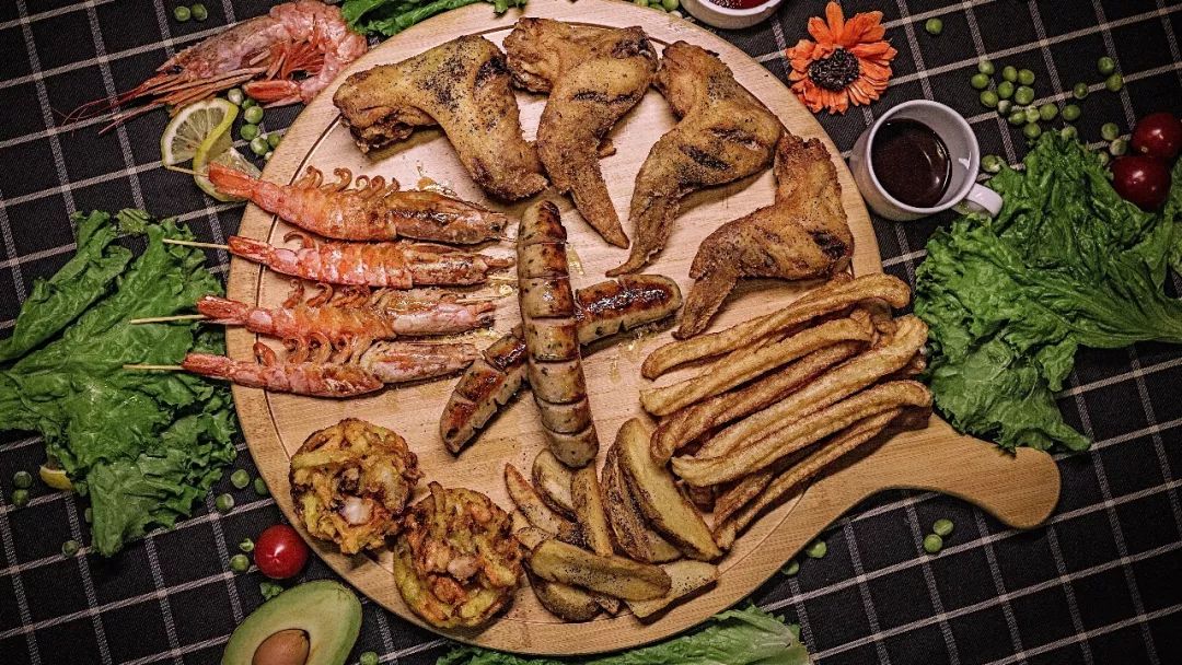 吃在济南｜超大大大号西班牙海鲜饭，海鲜比饭多！不服来战