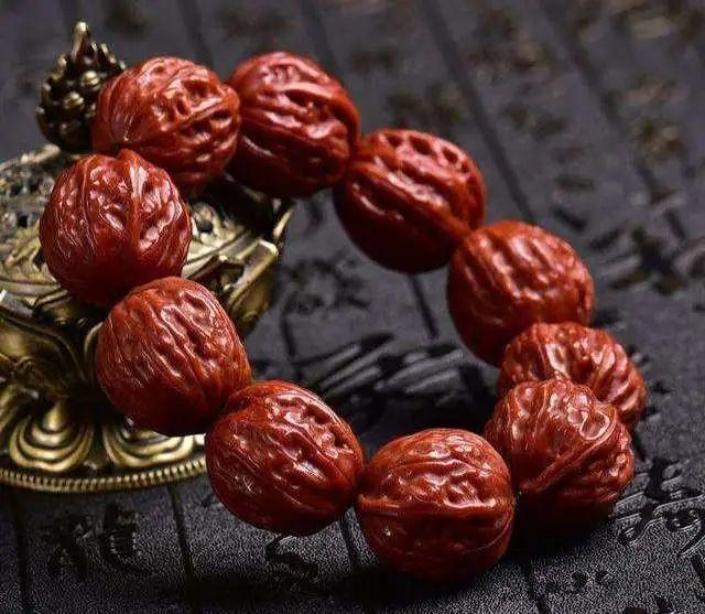 文玩手串贬值,文玩升值骗局有哪些套路