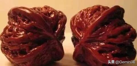 没刷过的文玩核桃包浆玉化,机刷核桃还没有纹路