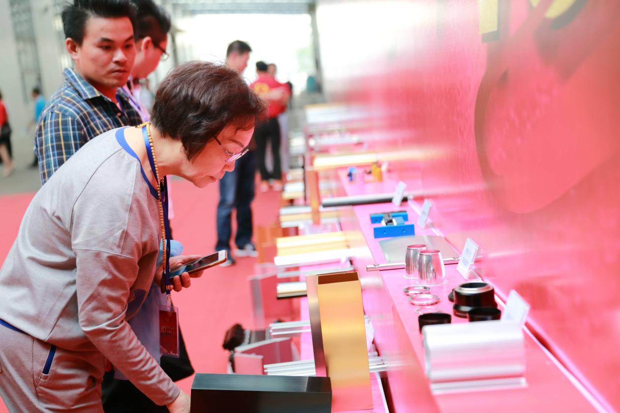 「铝加网访谈稿」专访邝耀基：化繁为简，用新思维应对新挑战