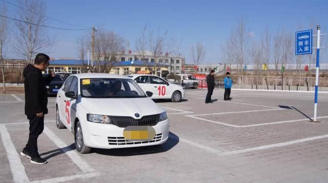 为何科目二只有5次考试机会?车管所:为了节约资源