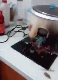 山海经中以乳为目以脐为口的怪物,山海经搞笑图片