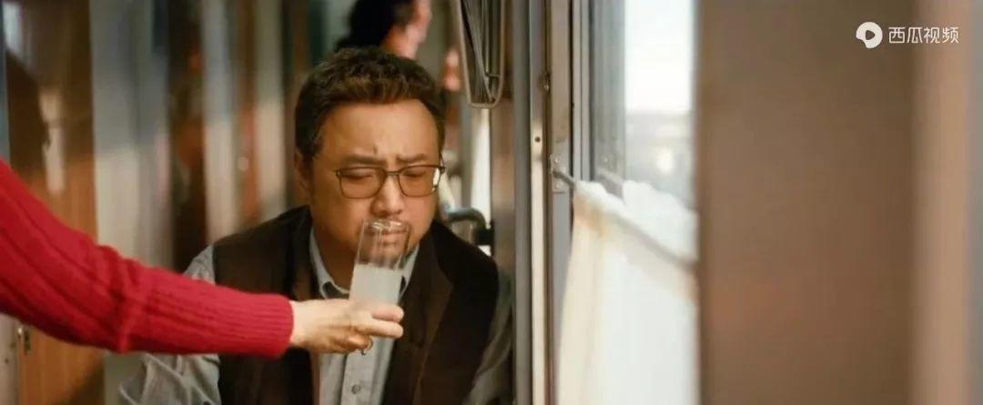 囧妈虽然平凡但是感动,囧妈亲子矛盾