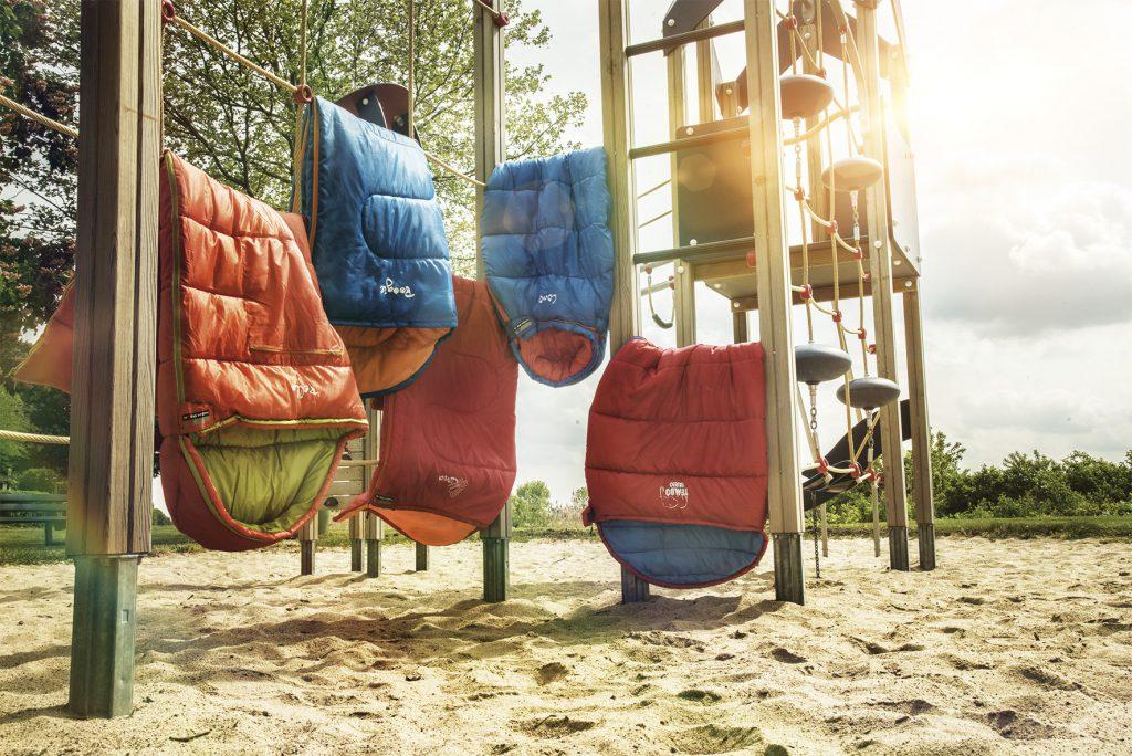 户外登山装备入门必备知识,户外登山必备十大装备顶级