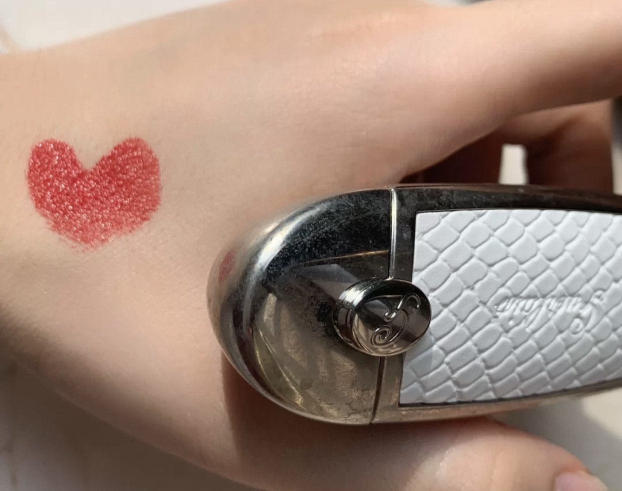 大牌口红阿玛尼321,番茄色大牌